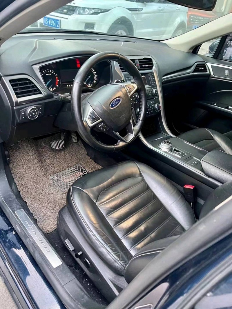 成都17年福特蒙迪欧3