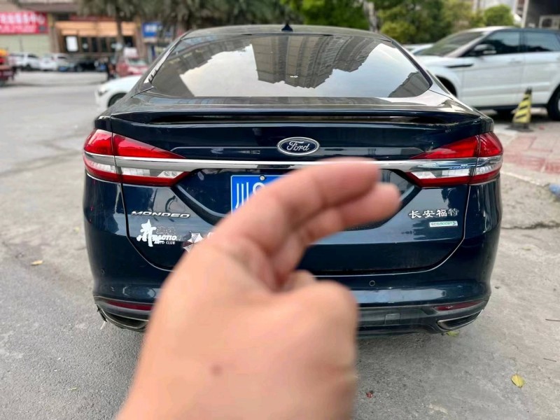 成都17年福特蒙迪欧5