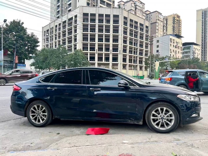 成都17年福特蒙迪欧6