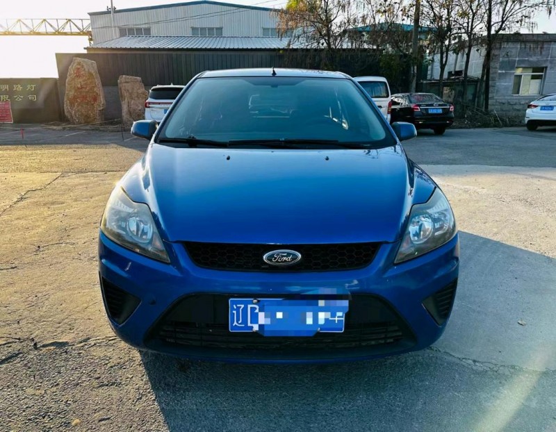 沈阳13年福特福克斯1