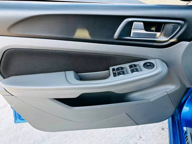 沈阳13年福特福克斯3