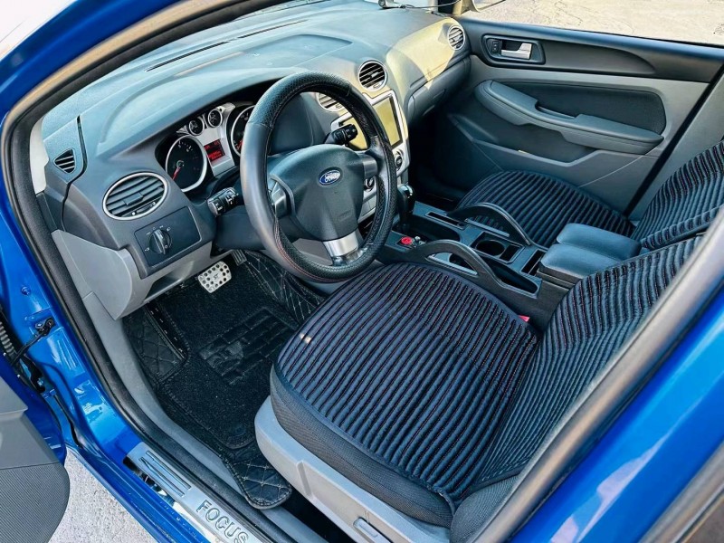 沈阳13年福特福克斯6