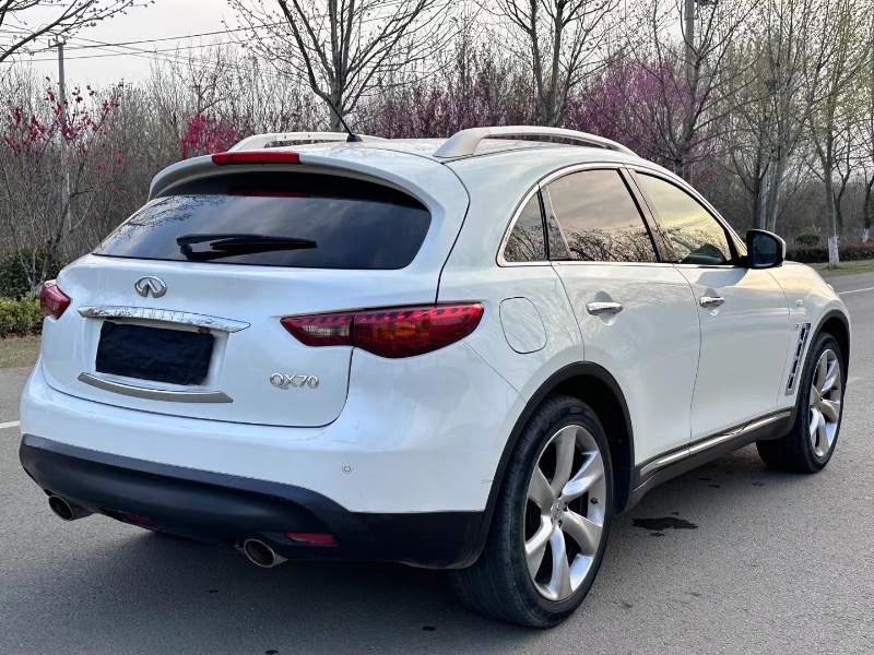 徐州15年英菲尼迪QX702