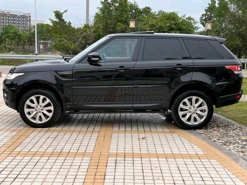 汕头17年路虎揽胜运动9