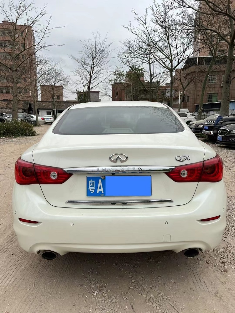 廣州15年英菲尼迪Q507