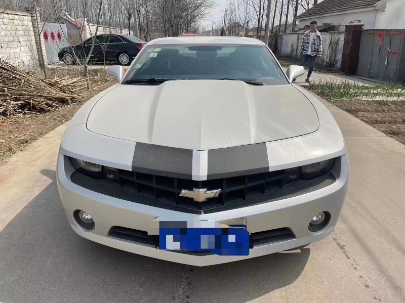 东营14年雪佛兰科迈罗1