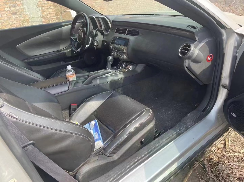 东营14年雪佛兰科迈罗5