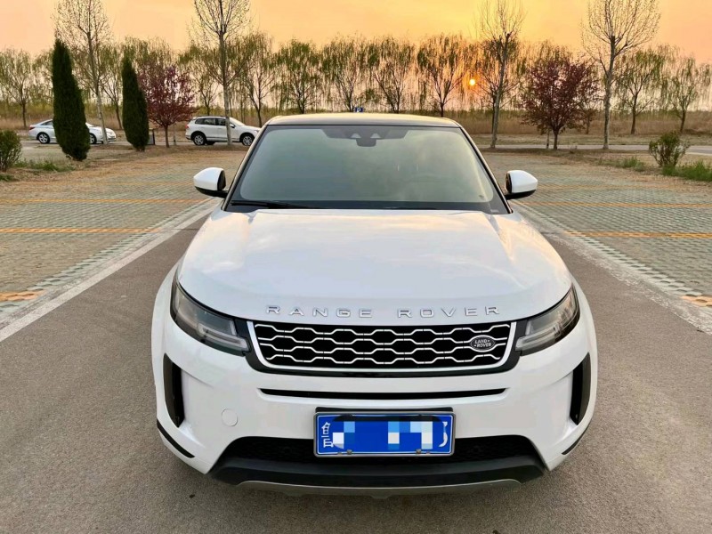 青岛20年路虎揽胜极光(进口)1