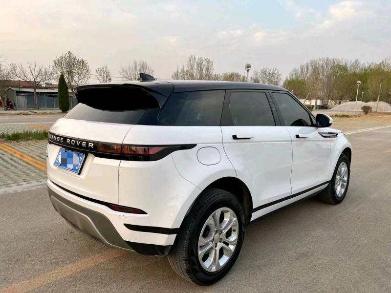 青岛20年路虎揽胜极光(进口)9