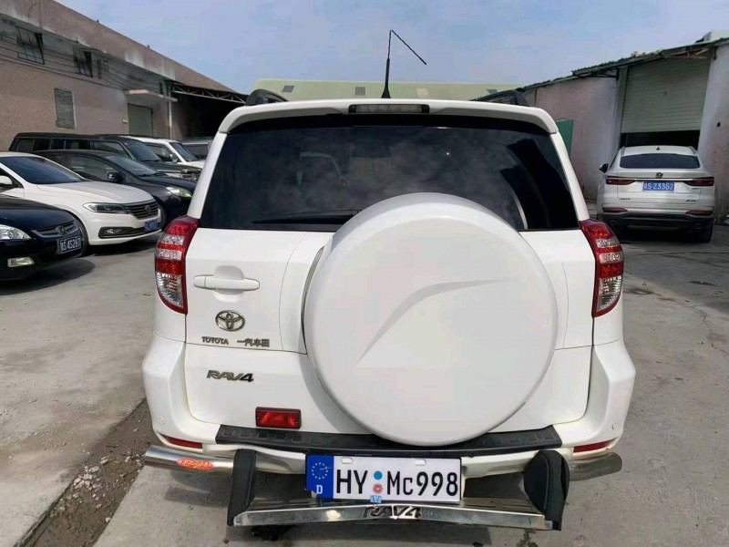 东莞13年丰田RAV49