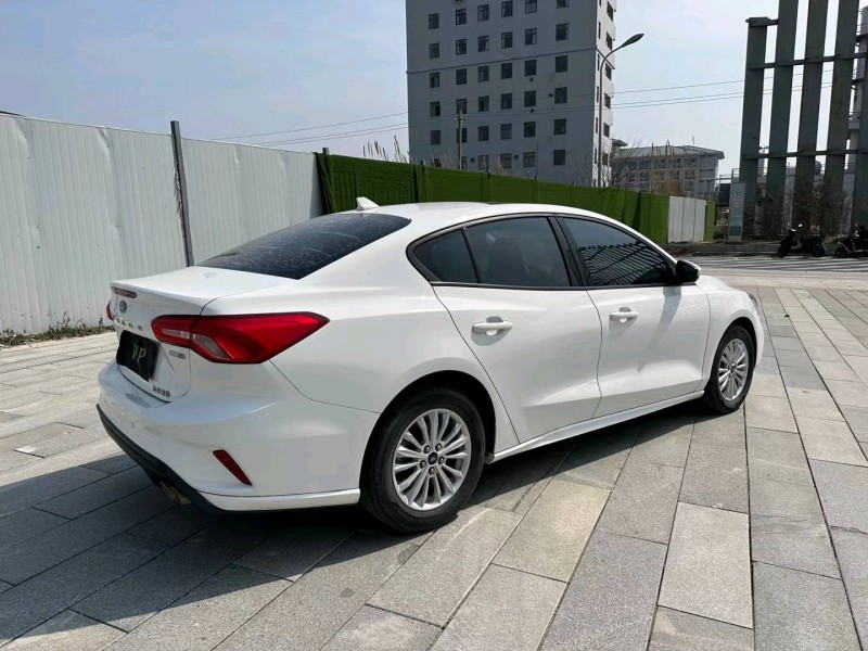 盐城19年福特福克斯4