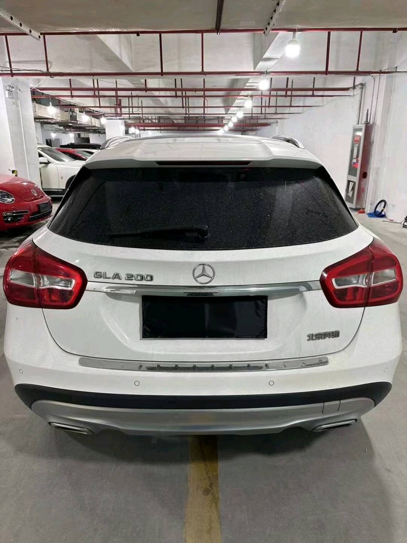 徐州16年奔驰GLA9