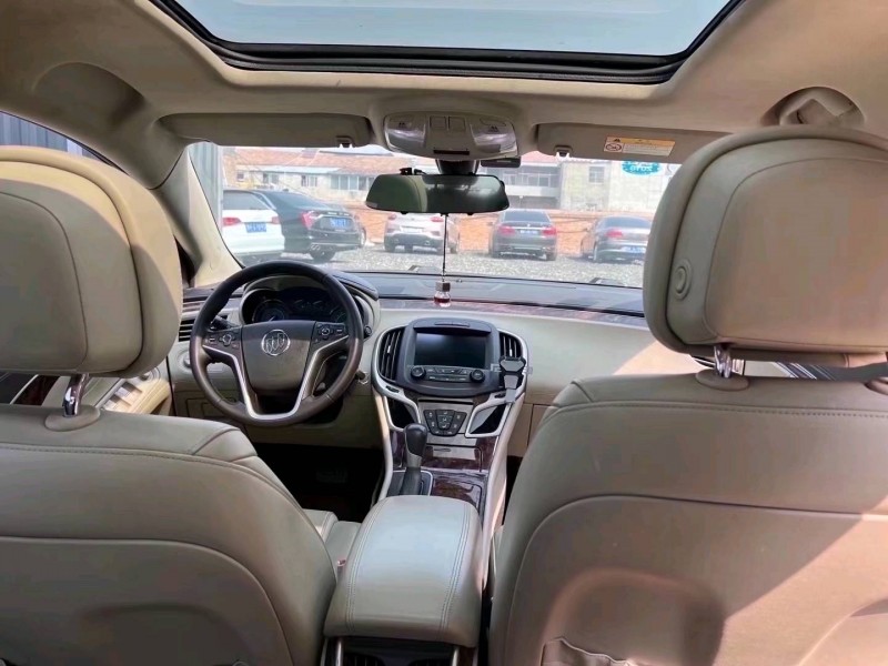 枣庄16年别克君越5