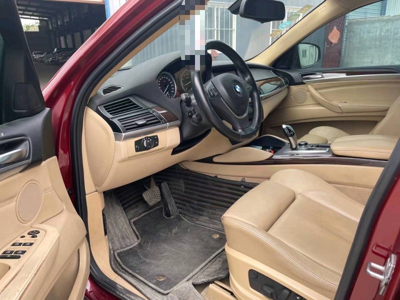 济宁12年宝马X66