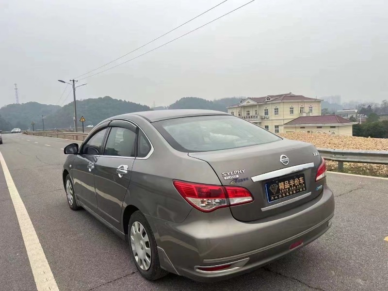長沙16年日產軒逸6