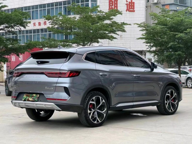 东莞22年比亚迪宋8