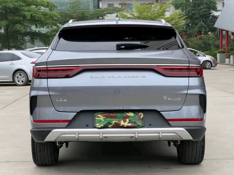 东莞22年比亚迪宋9