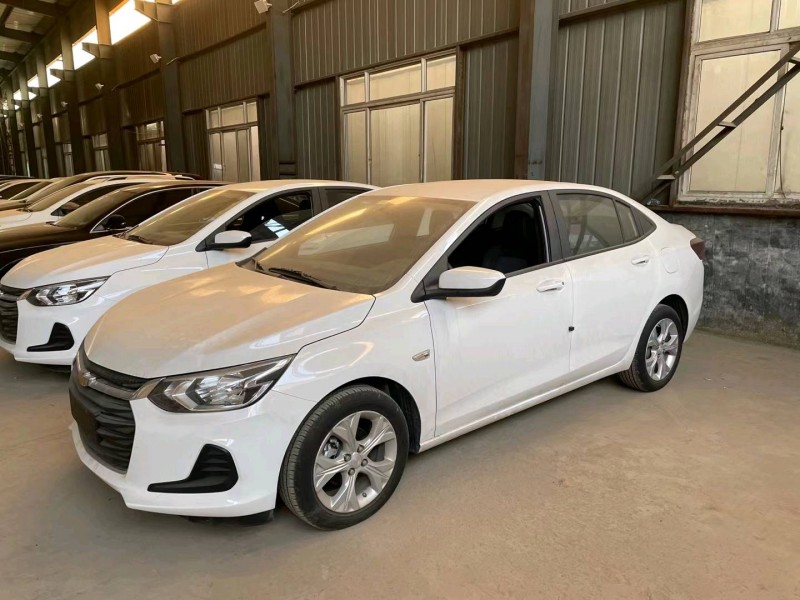 济宁21年雪佛兰科沃兹2