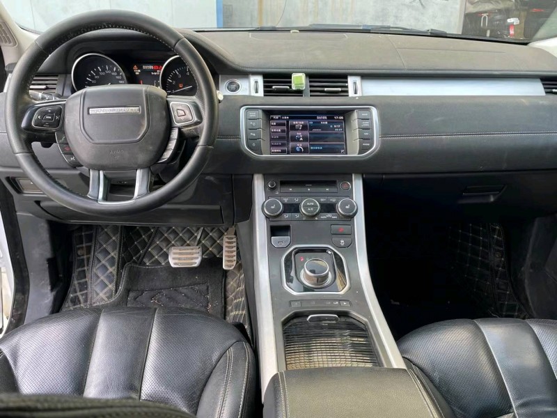 济宁13年路虎极光4