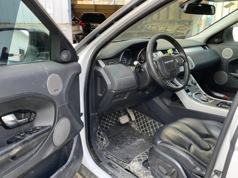 济宁13年路虎极光5