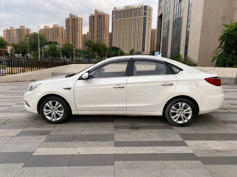 东莞14年长安汽车逸动3