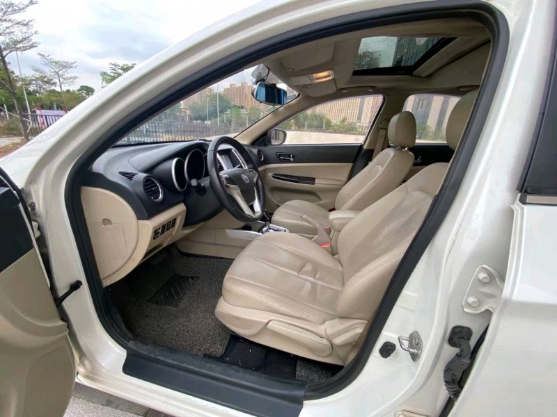 东莞14年长安汽车逸动5