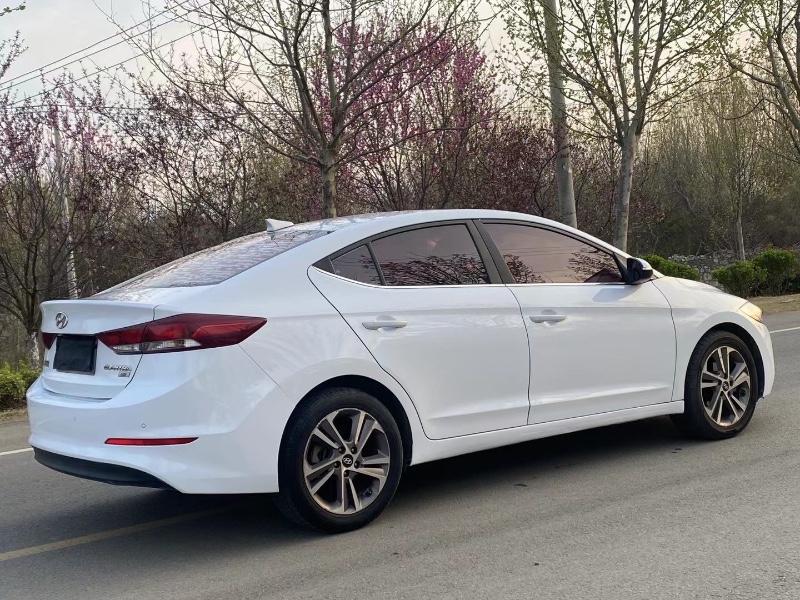 徐州17年现代领动6