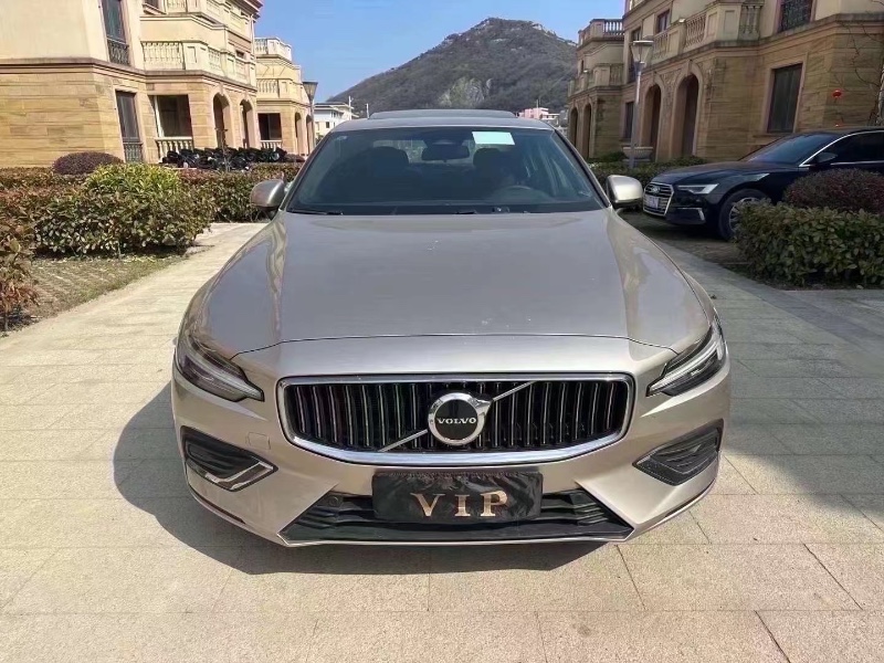 嘉兴23年沃尔沃S60L1