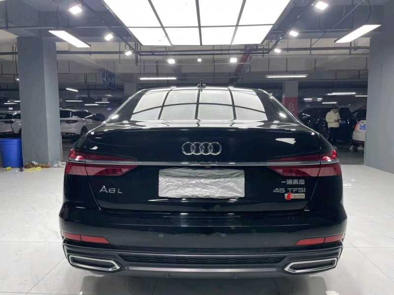 成都20年奥迪A6L8