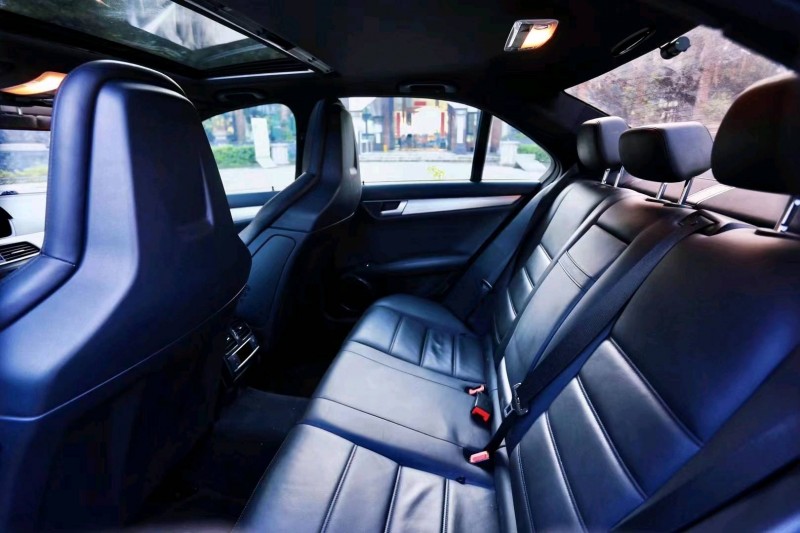 东莞12年奔驰AMG8