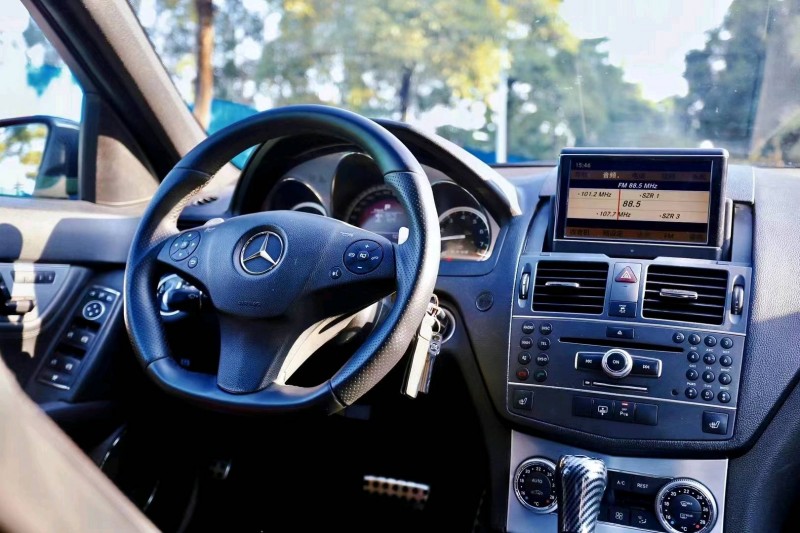 东莞11年奔驰AMG7