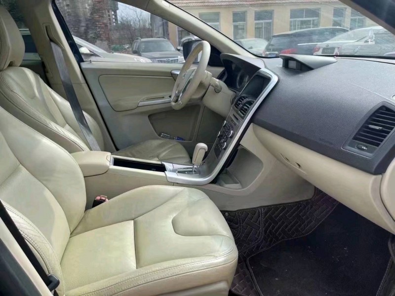 枣庄10年沃尔沃XC608