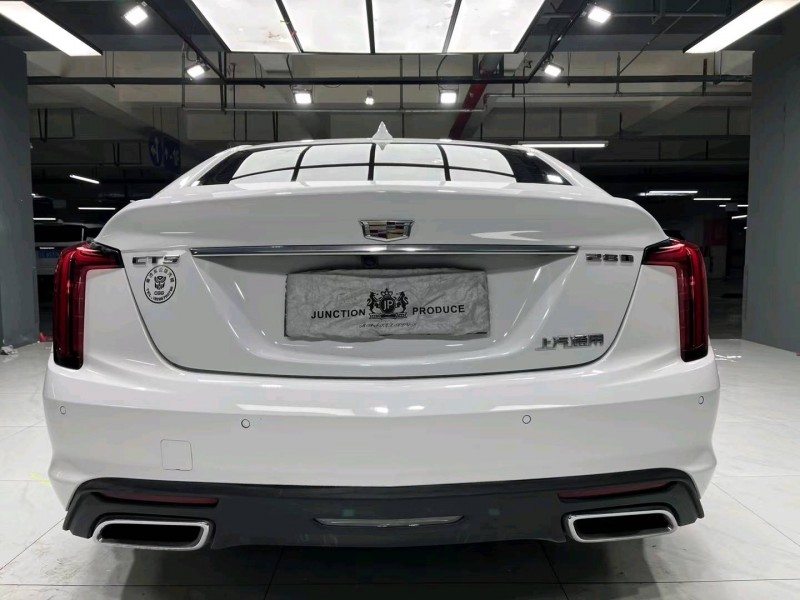 成都20年凯迪拉克CT59