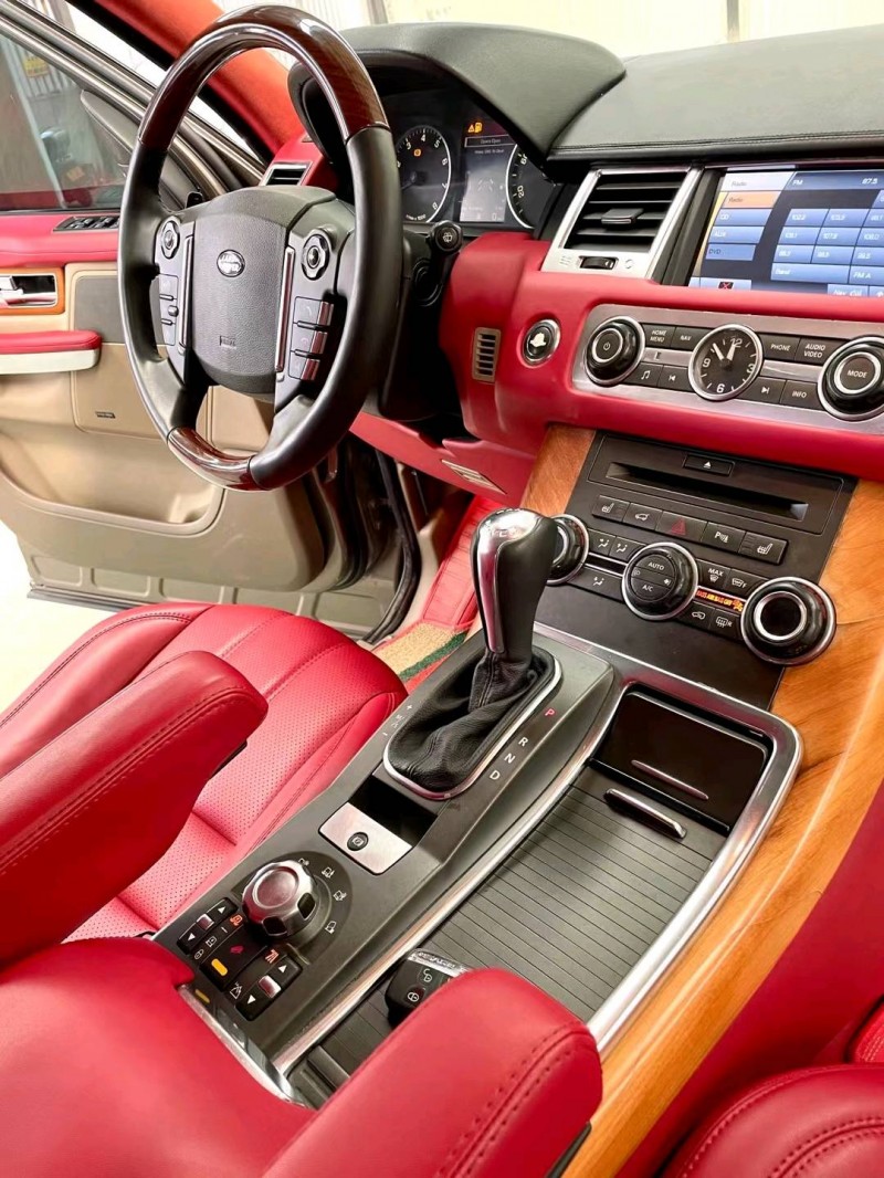 临沂11年路虎揽胜运动5