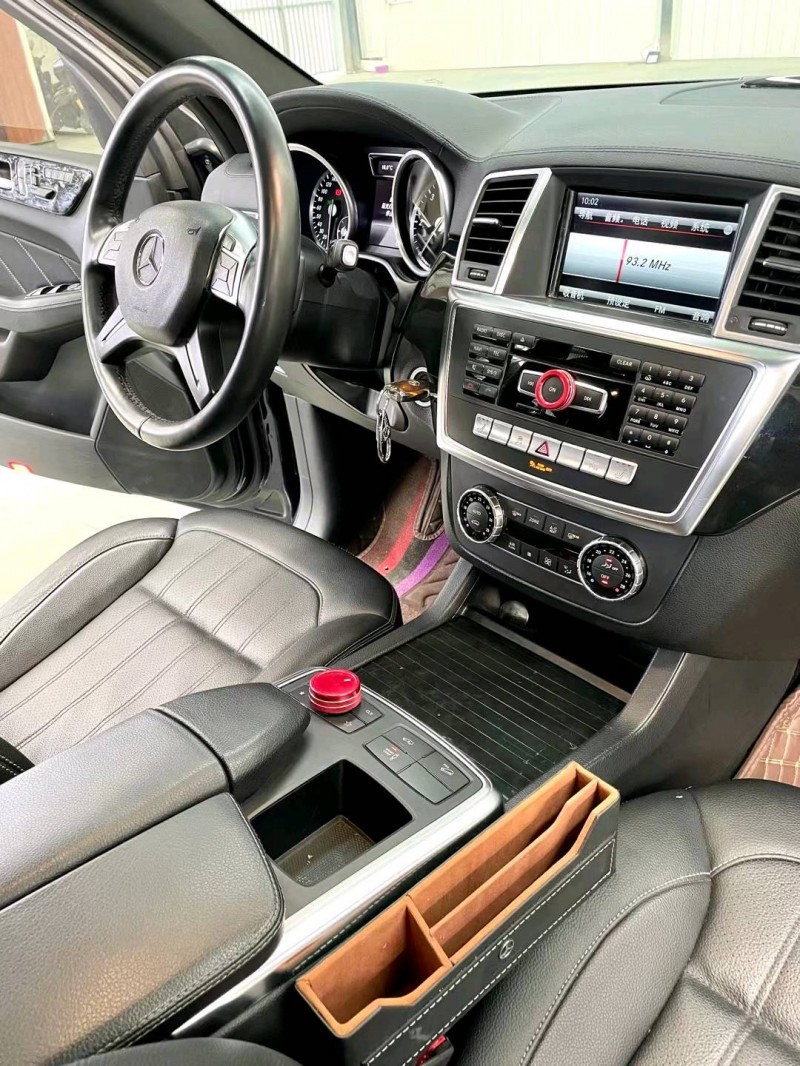 临沂16年奔驰GLS5