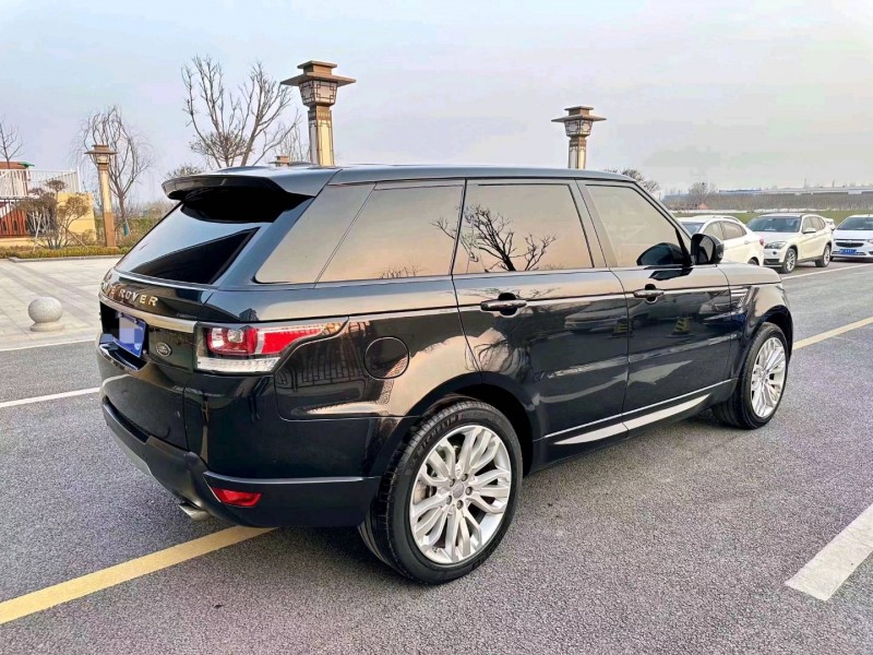 淄博15年路虎揽胜运动9