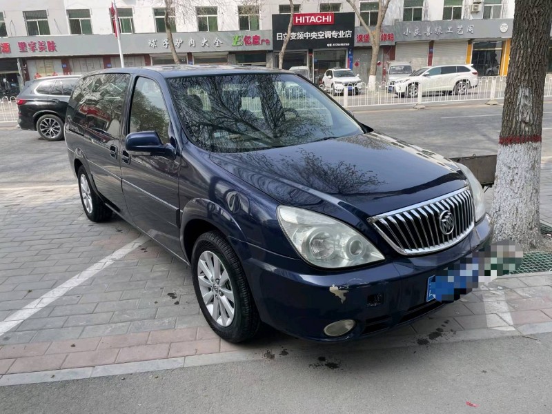 保定14年别克GL82