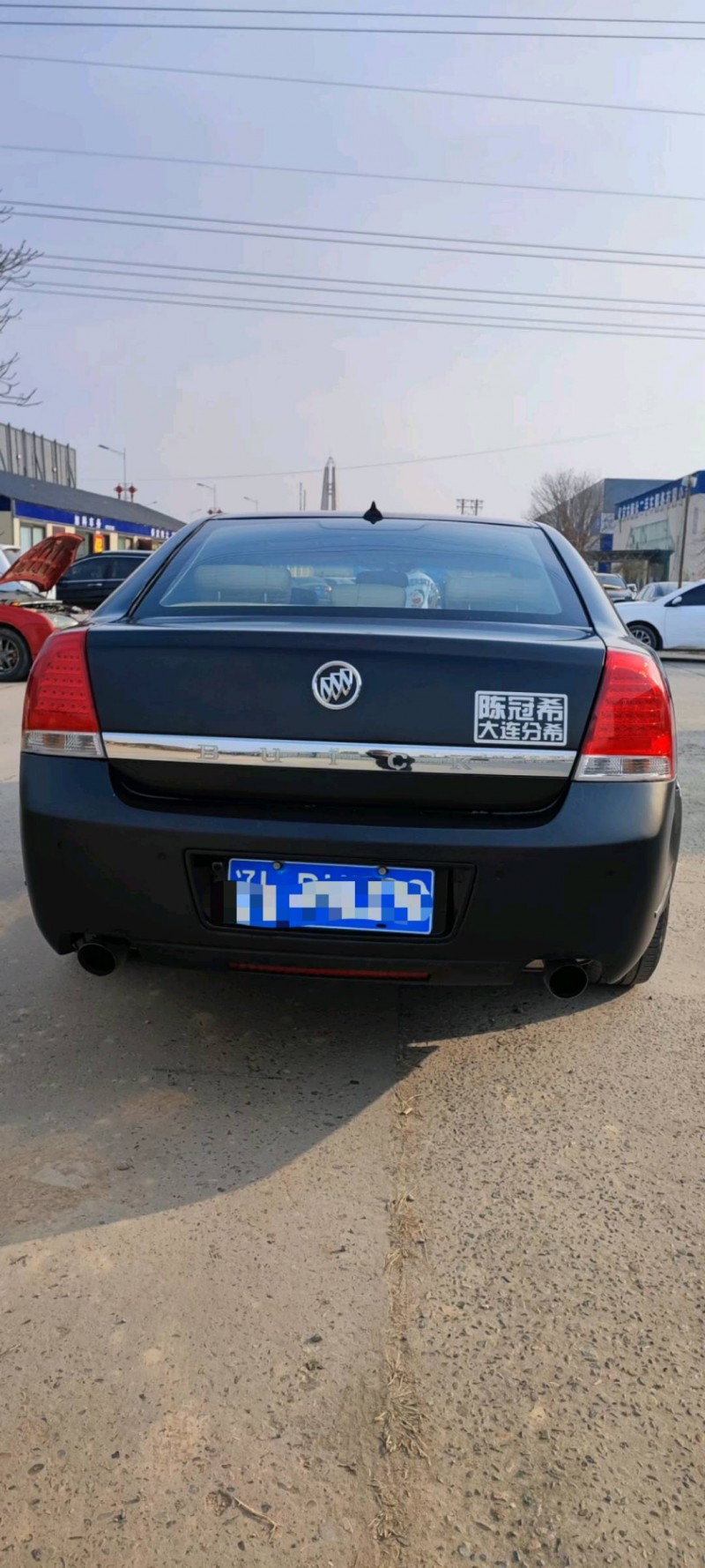 保定09年别克林荫大道9