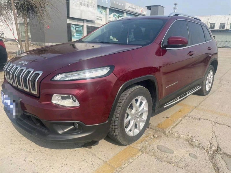 保定18年Jeep自由光2