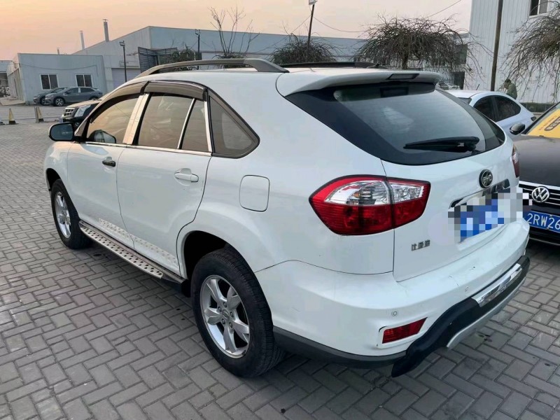 保定13年比亚迪S67