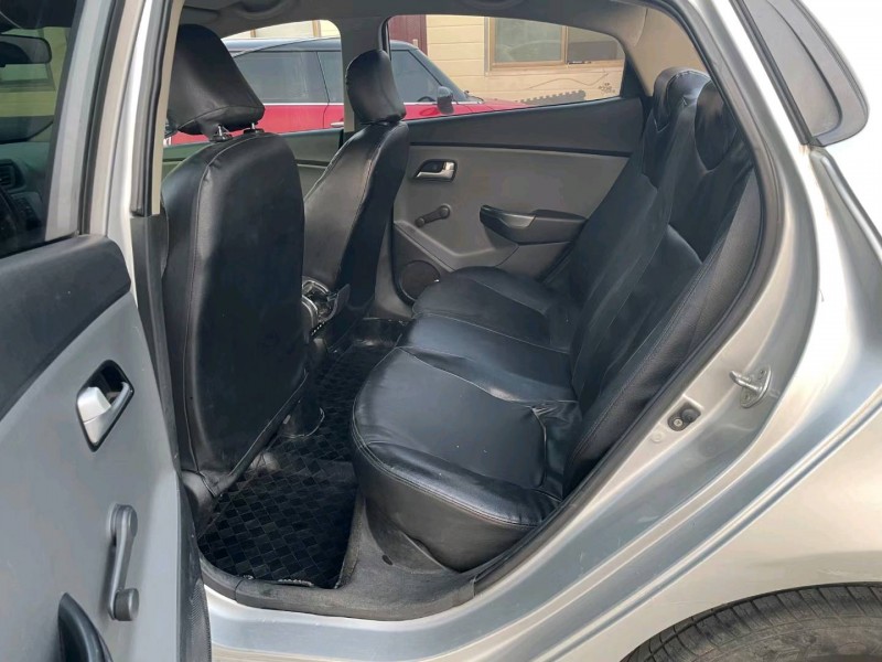 保定12年起亚K25