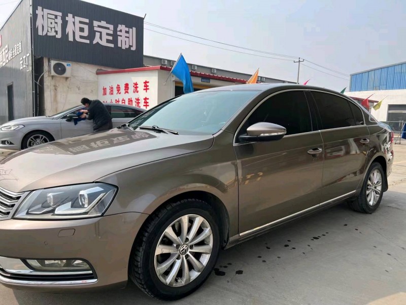 保定16年大众迈腾3