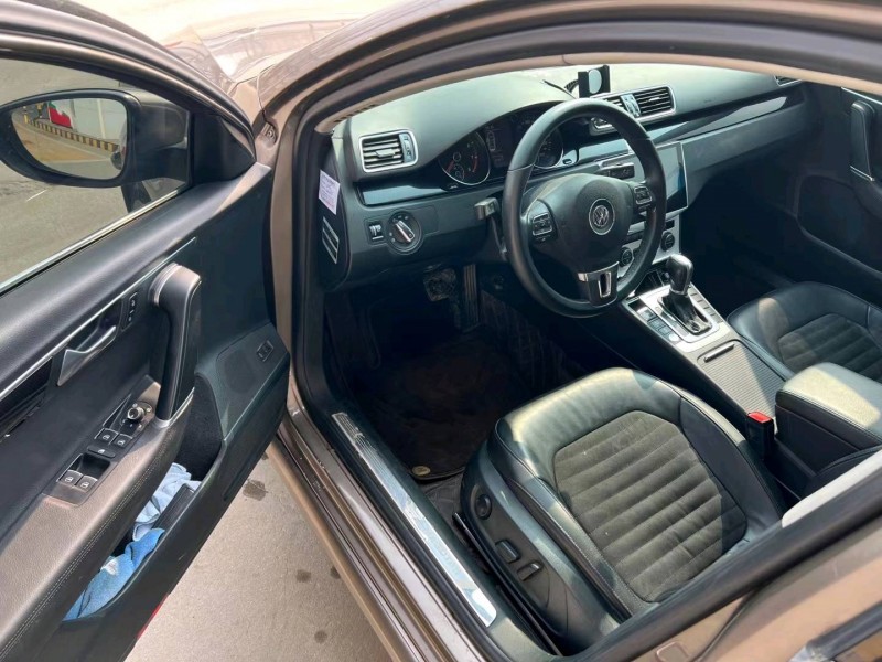 保定16年大众迈腾4