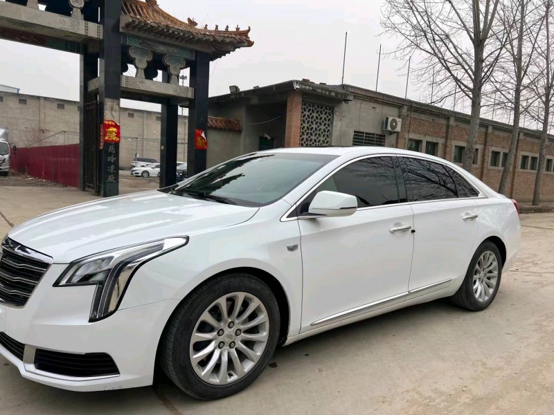 保定18年凯迪拉克XTS3