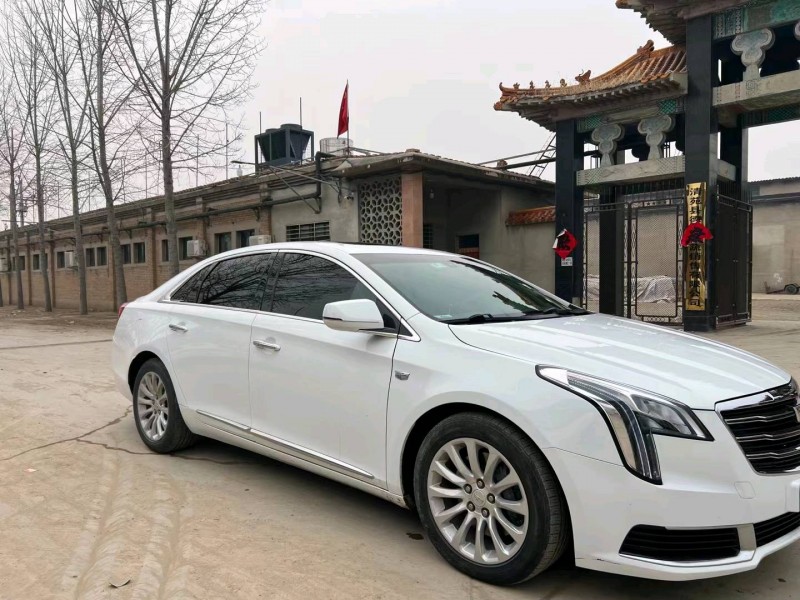 保定18年凯迪拉克XTS2