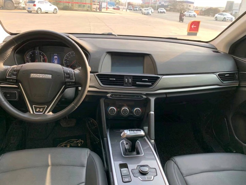 保定19年哈弗H67