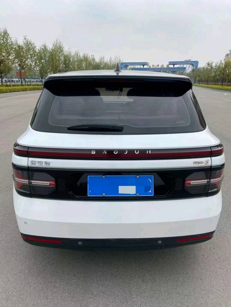 成都19年宝骏rm58