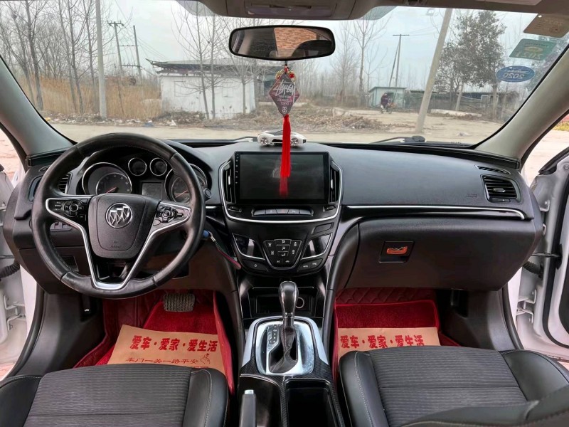 徐州15年别克君威5