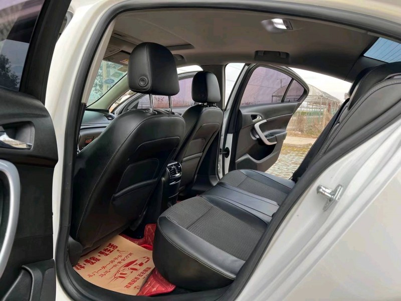 徐州15年别克君威7