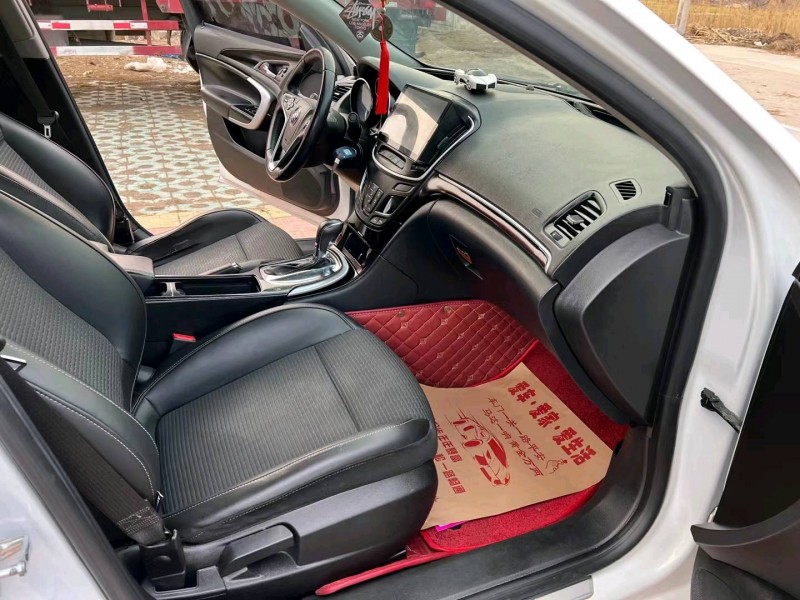 徐州15年别克君威6